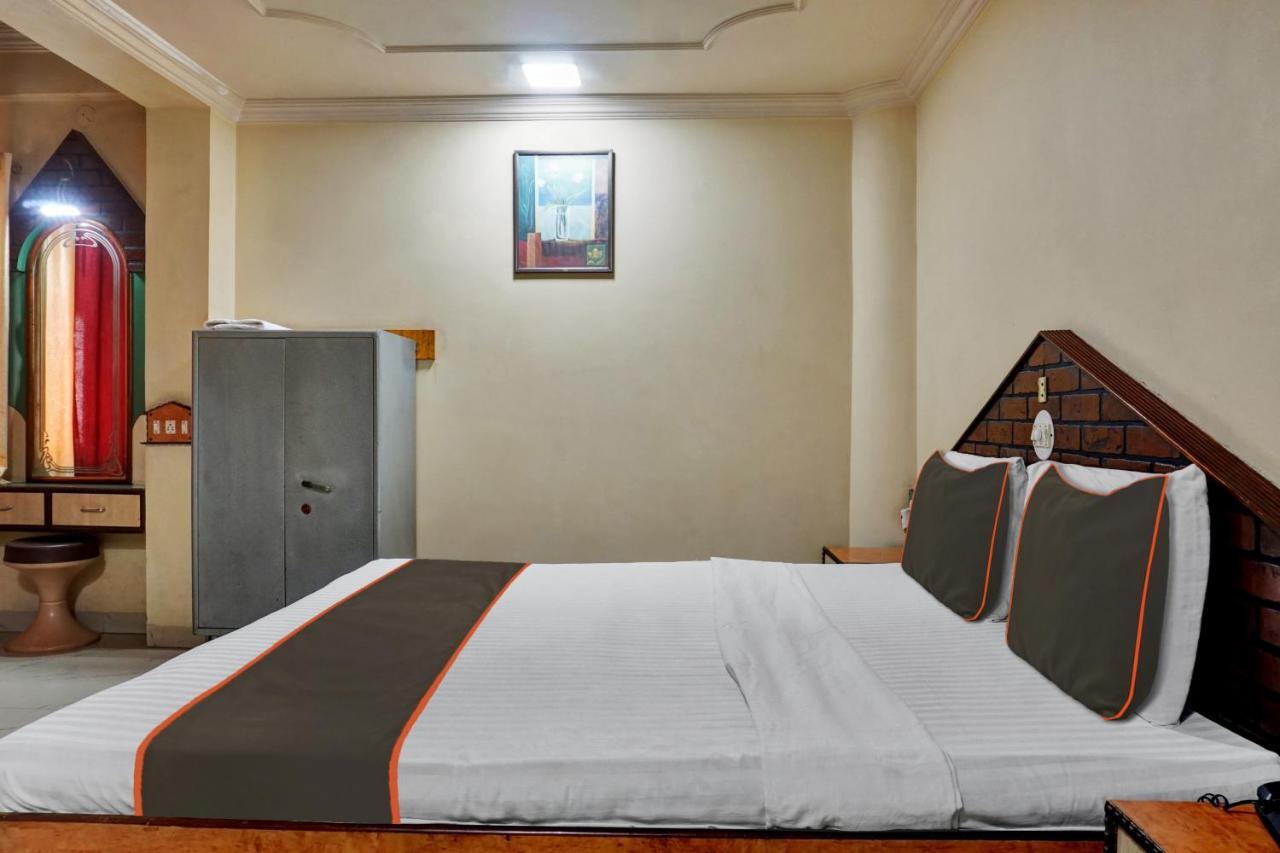 Collection O Hotel Shiv Inn Pune Eksteriør billede