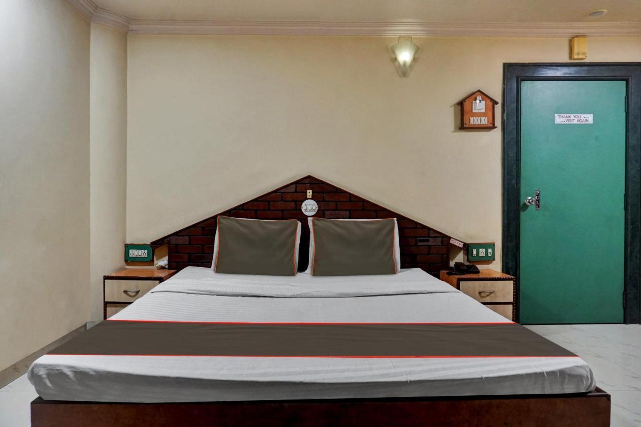 Collection O Hotel Shiv Inn Pune Eksteriør billede